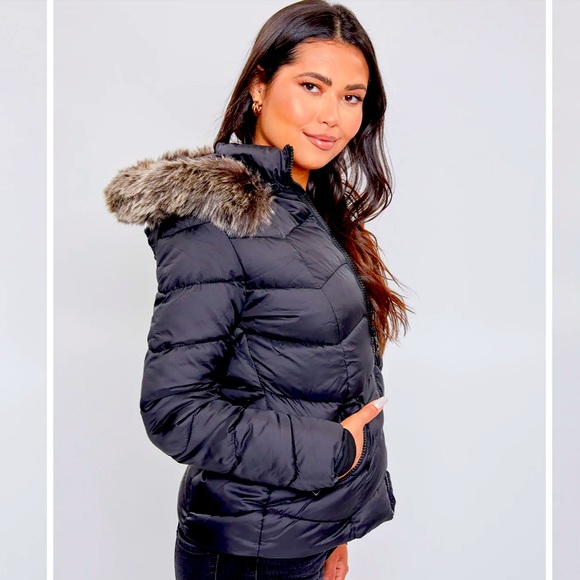 YMI Jackets & Blazers - YMI Collection puffer jacket with detachable hood